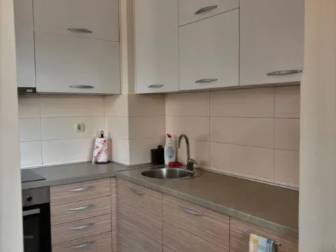Izdavanje, jednosoban stan, 54m², City Kvart, Podgorica - image 3