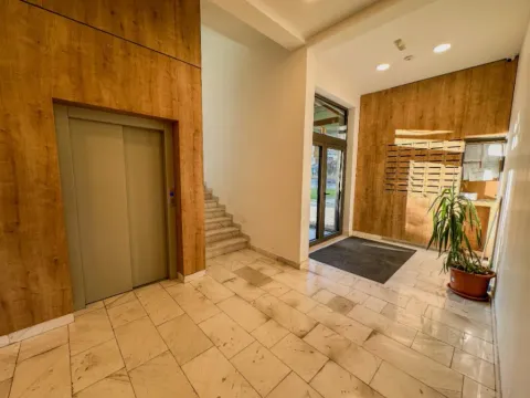 Rent, one bedroom apartment, 48m², Vezirov Most, Podgorica - image 12