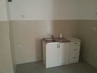 Izdavanje, jednosoban stan, 44m², City Kvart, Podgorica - image 4