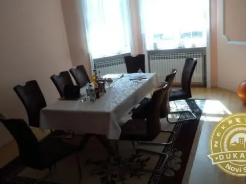 Prodaja, kuća, 962m², Futog, Novi Sad Sve Podlokacije - image 2