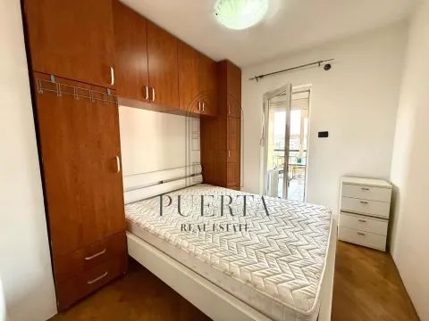 Rent, one bedroom apartment, 40m², 1 maj, Podgorica - image 8