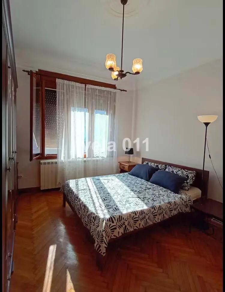Rent, two bedroom apartment, 45m², Vračar Sve Podlokacije, Beograd