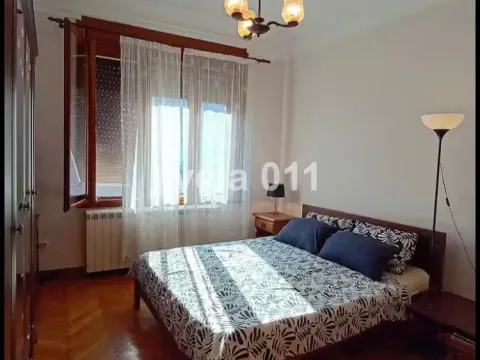 Rent, two bedroom apartment, 45m², Vračar Sve Podlokacije, Beograd - image 4