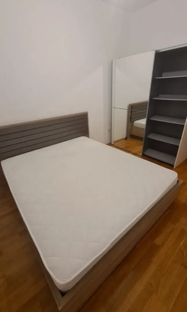 Prodaja, jednosoban stan, 48m², Tološi, Podgorica