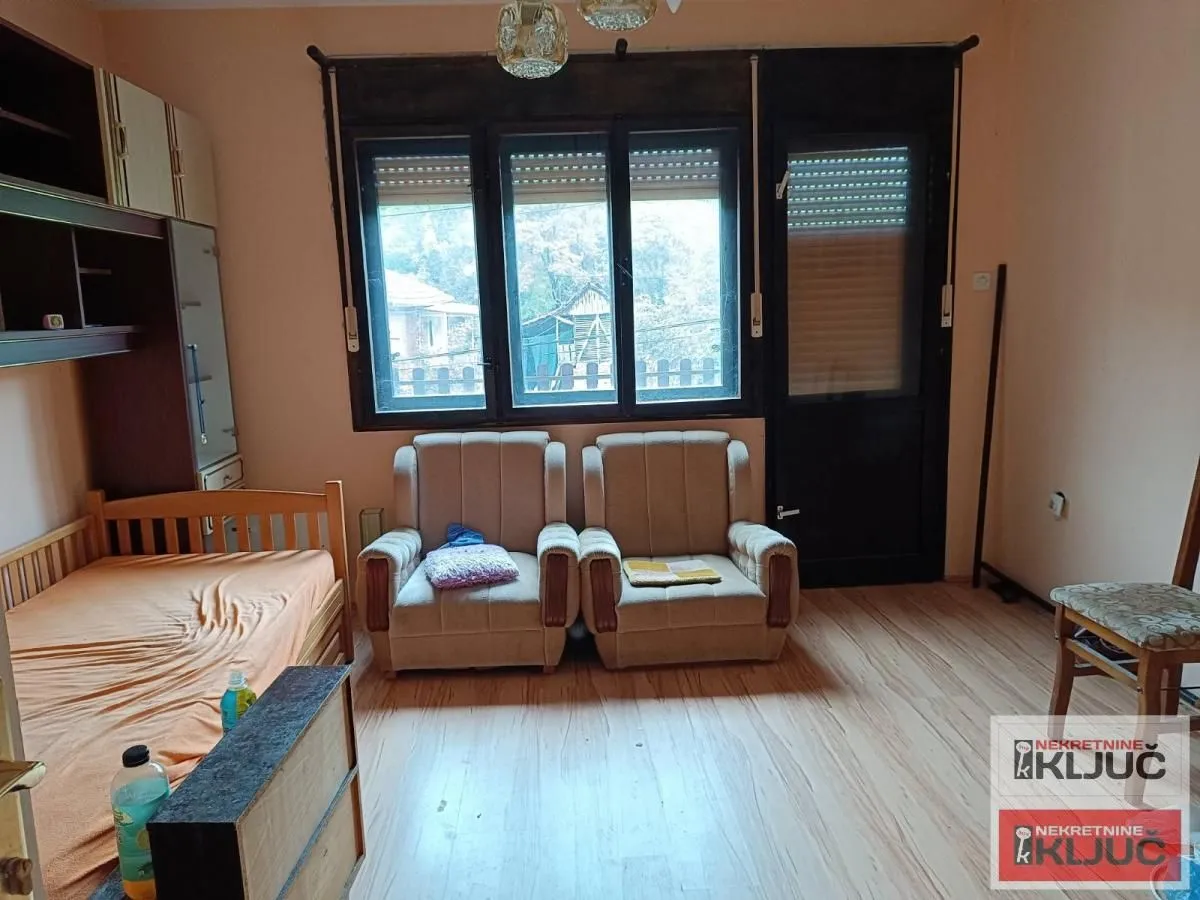 Prodaja, kuća, 168m², Sremski Karlovci, Novi Sad