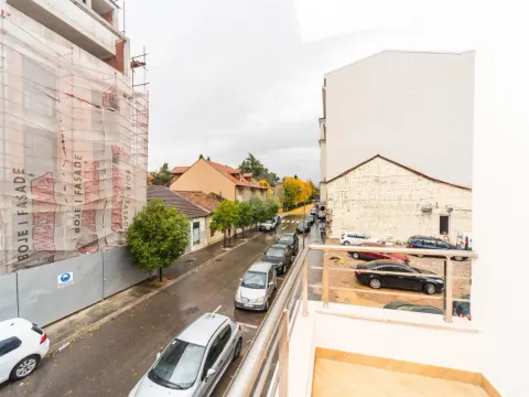 Izdavanje, poslovni prostor, 62m², Centar, Podgorica - image 8