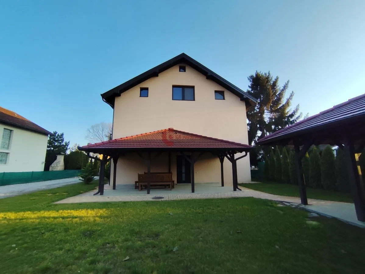 Prodaja, kuća, 340m², Palić, Subotica