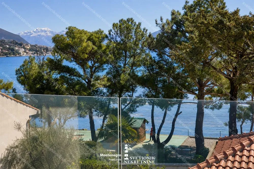 Prodaja, jednosoban stan, 42m², Igalo, Herceg Novi