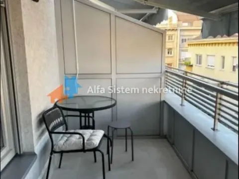 Rent, two bedroom apartment, 50m², Slavija, Vračar Sve Podlokacije - image 12