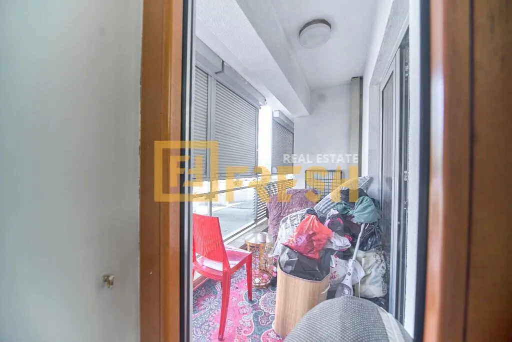 Prodaja, trosoban stan, 120m², Tološi, Podgorica