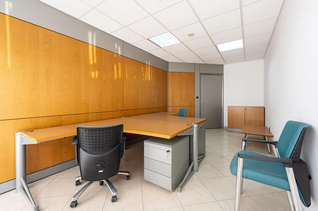 Rent, office space, 414m², Preko Morače, Podgorica
