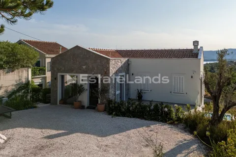 Sale, house, 220m², Krašići, Tivat - image 20