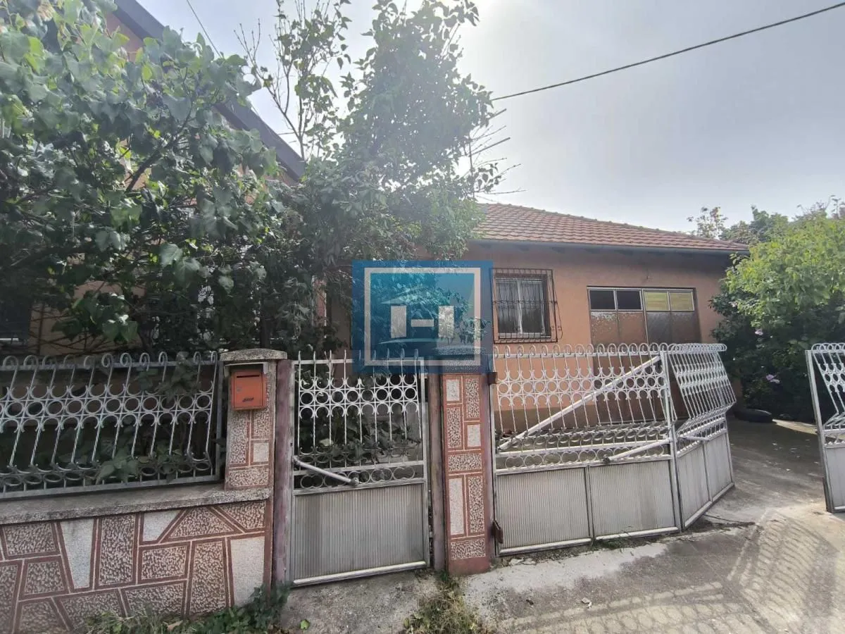 Prodaja, kuća, 92m², Dom Zdravlja, Ćuprija
