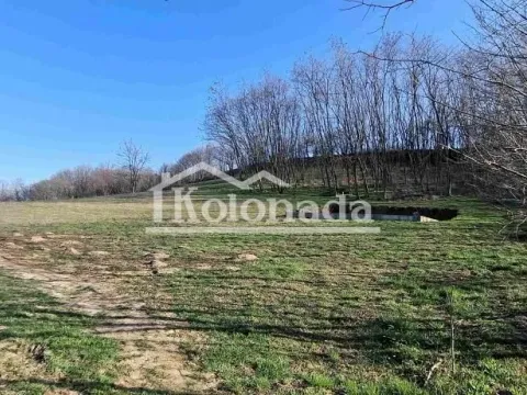 Zemljište in Nemenikuće