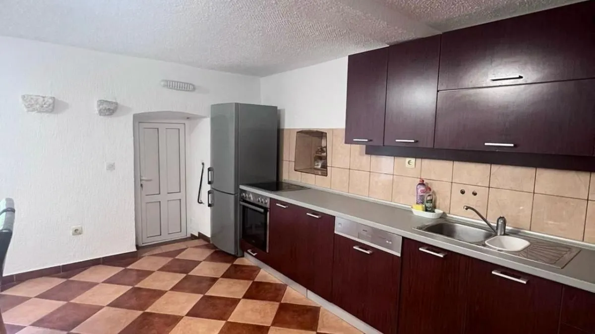 Prodaja, kuća, 243m², Reževići, Budva