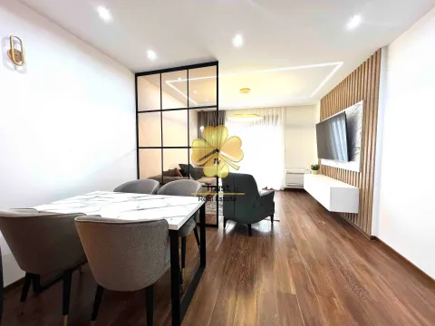 Izdavanje, dvosoban stan, 72m², Master Kvart, Podgorica - image 5