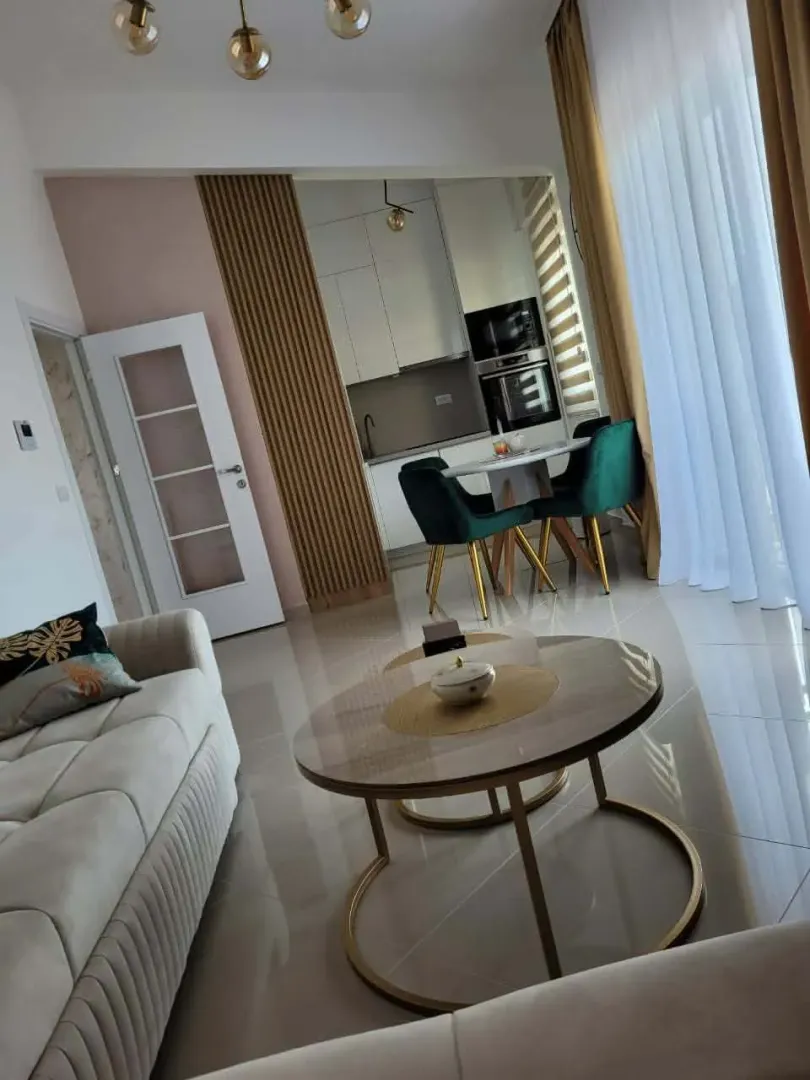Rent, one bedroom apartment, 50m², Šušanj, Bar
