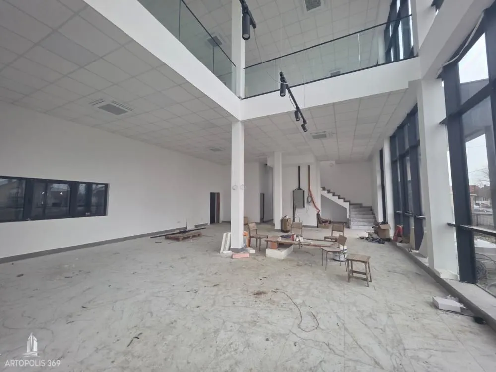 Rent, office space, 3500m², Šimanovci, Pećinci