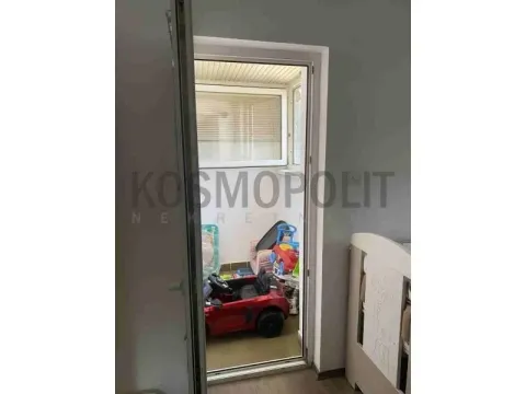 Prodaja, stan, 111m², Skojevsko Naselje, Beograd - image 12