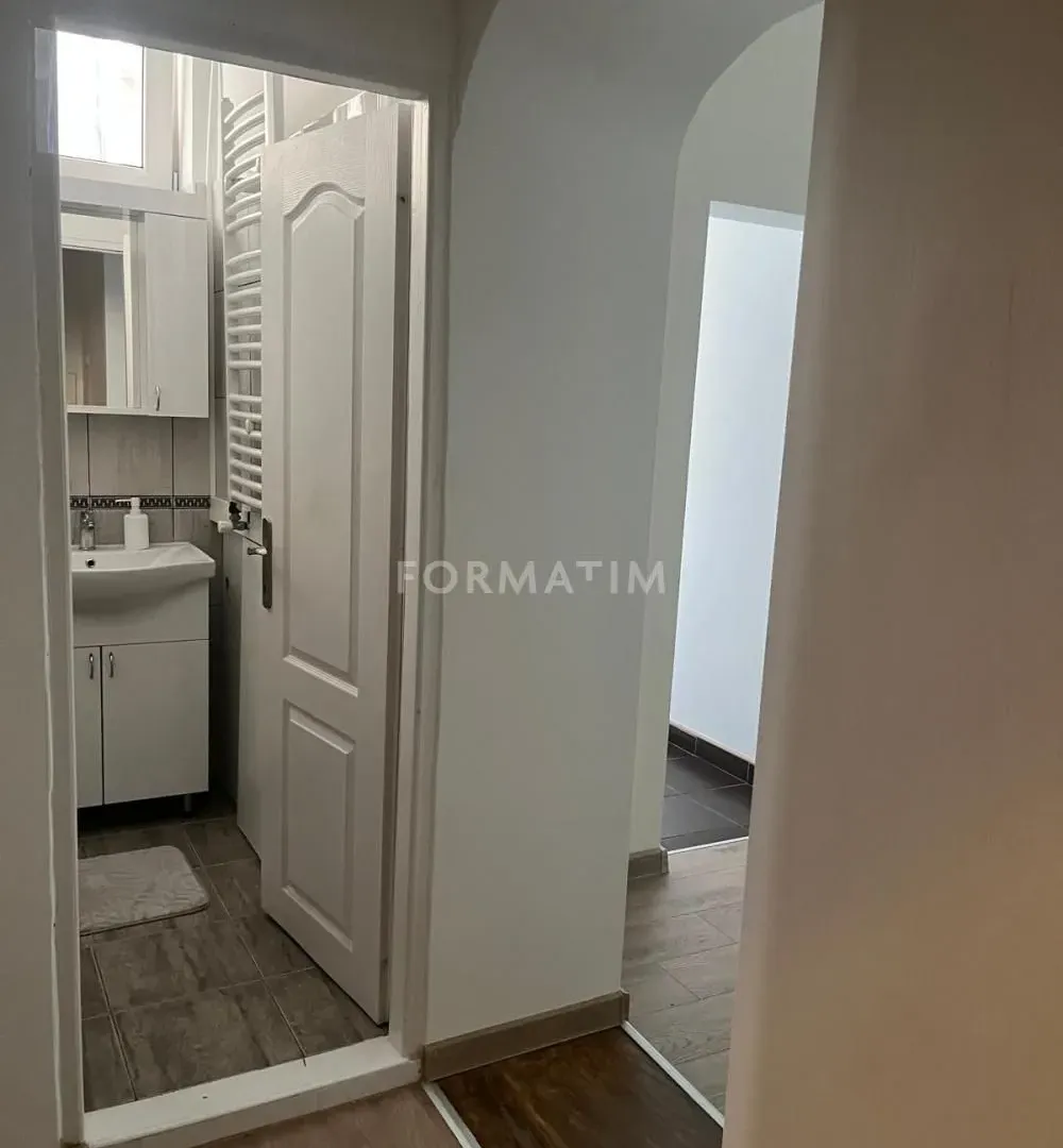 Rent, one bedroom apartment, 40m², Stari Grad, Beograd