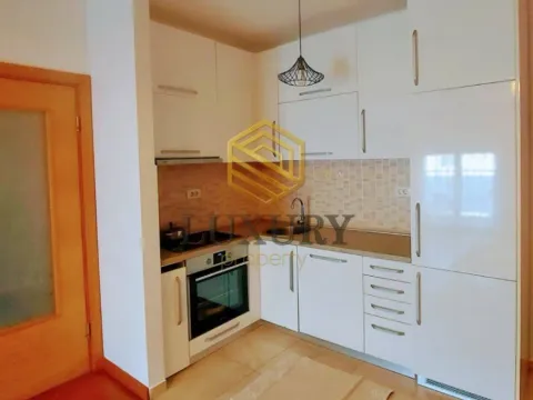 Izdavanje, dvosoban stan, 70m², Ljubović, Podgorica - image 10