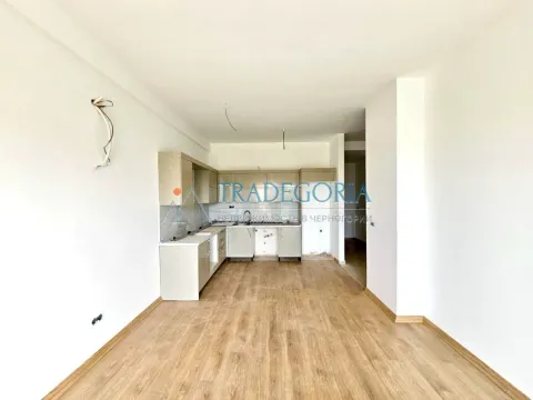 Prodaja, dvosoban stan, 70m², Bar, Crna Gora - image 9