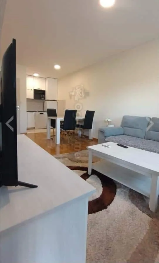 Rent, one bedroom apartment, 44m², City Kej, Podgorica