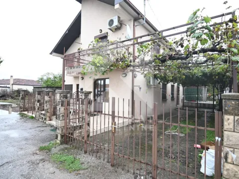 Sale, house, 240m², Zabjelo, Podgorica - image 2