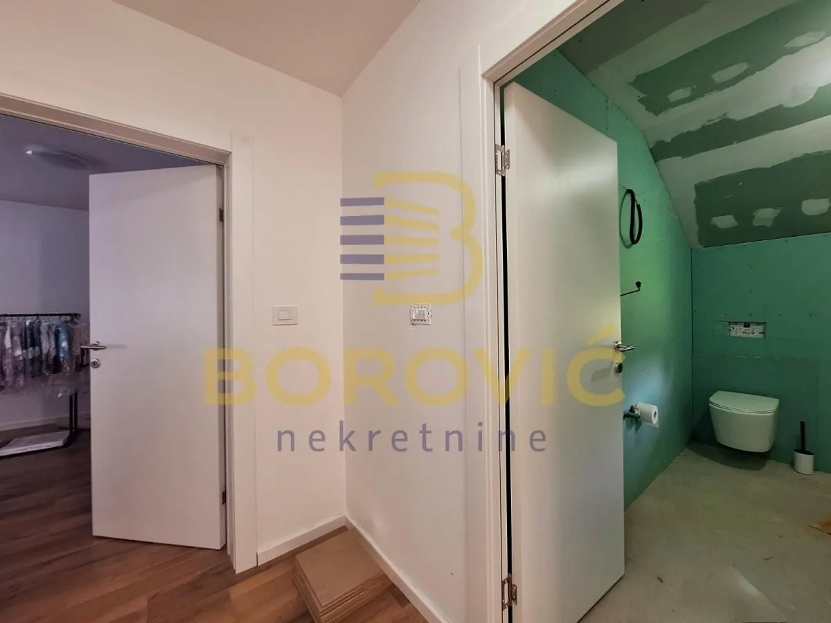 Sale, house, 104m², Železnik, Beograd
