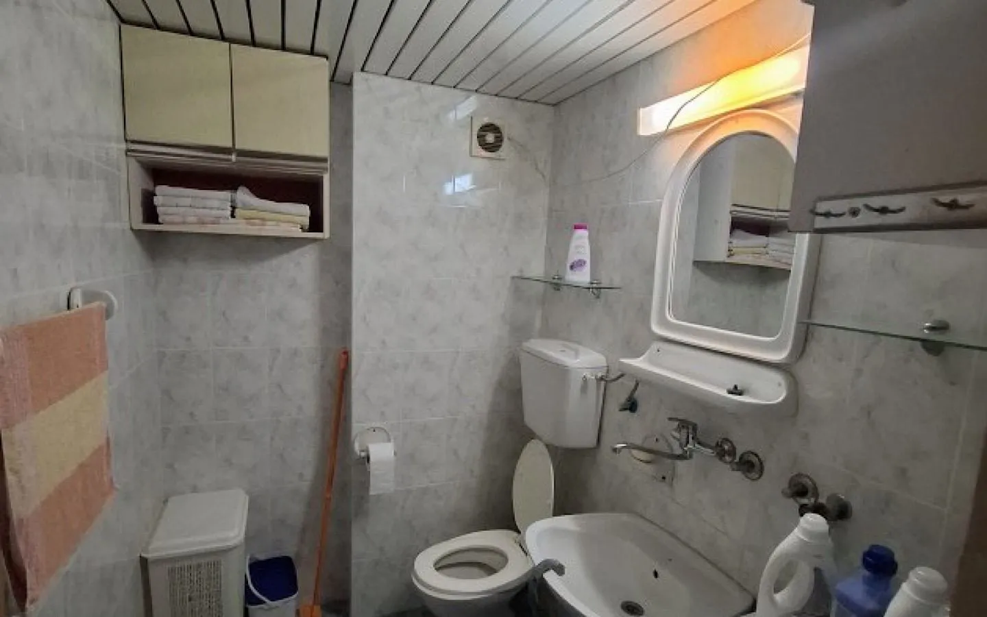 Prodaja, dvosoban stan, 70m², Bar, Crna Gora
