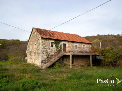 Prodaja, kuća, 210m², Nikšić, Crna Gora - image 3