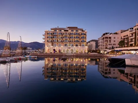Sale, one bedroom apartment, 76m², Tivat, Crna Gora - image 15