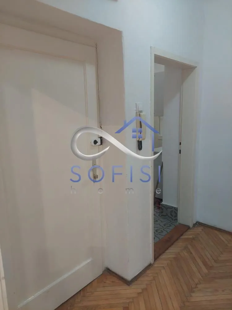 Izdavanje, dvosoban stan, 48m², Centar, Novi Sad