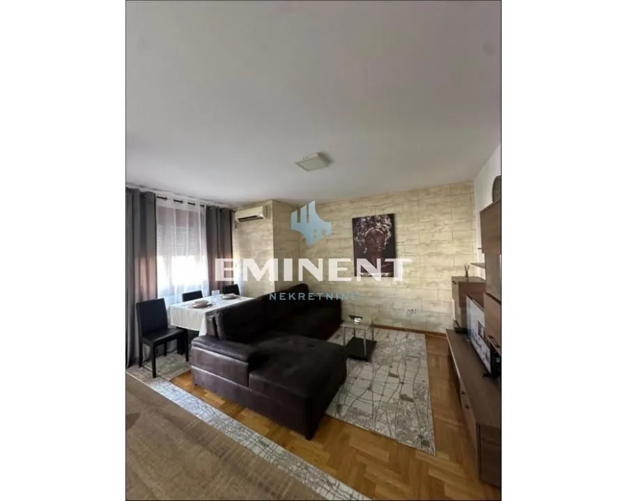 Izdavanje, dvosoban stan, 50m², Čubura, Beograd