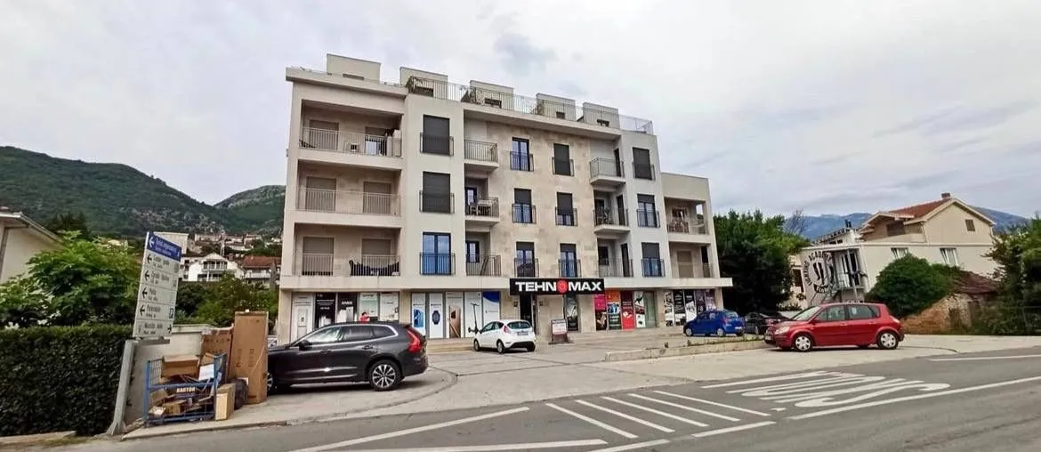 Prodaja, garsonjera, 25m², Centar, Tivat