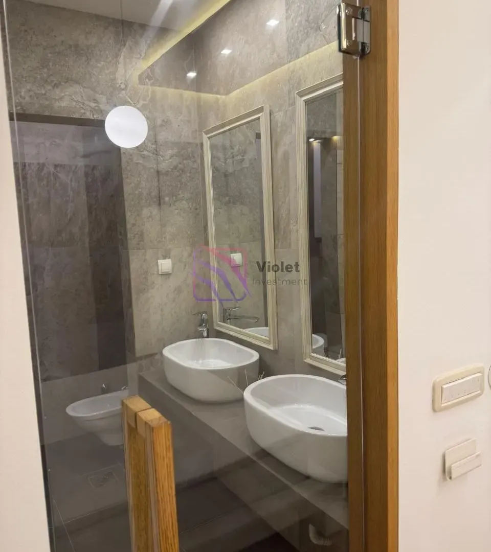 Rent, two bedroom apartment, 108m², Centar, Budva