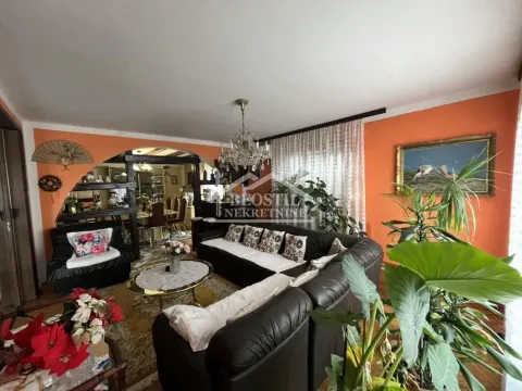 Prodaja, kuća, 564m², Centar, Smederevo - image 9