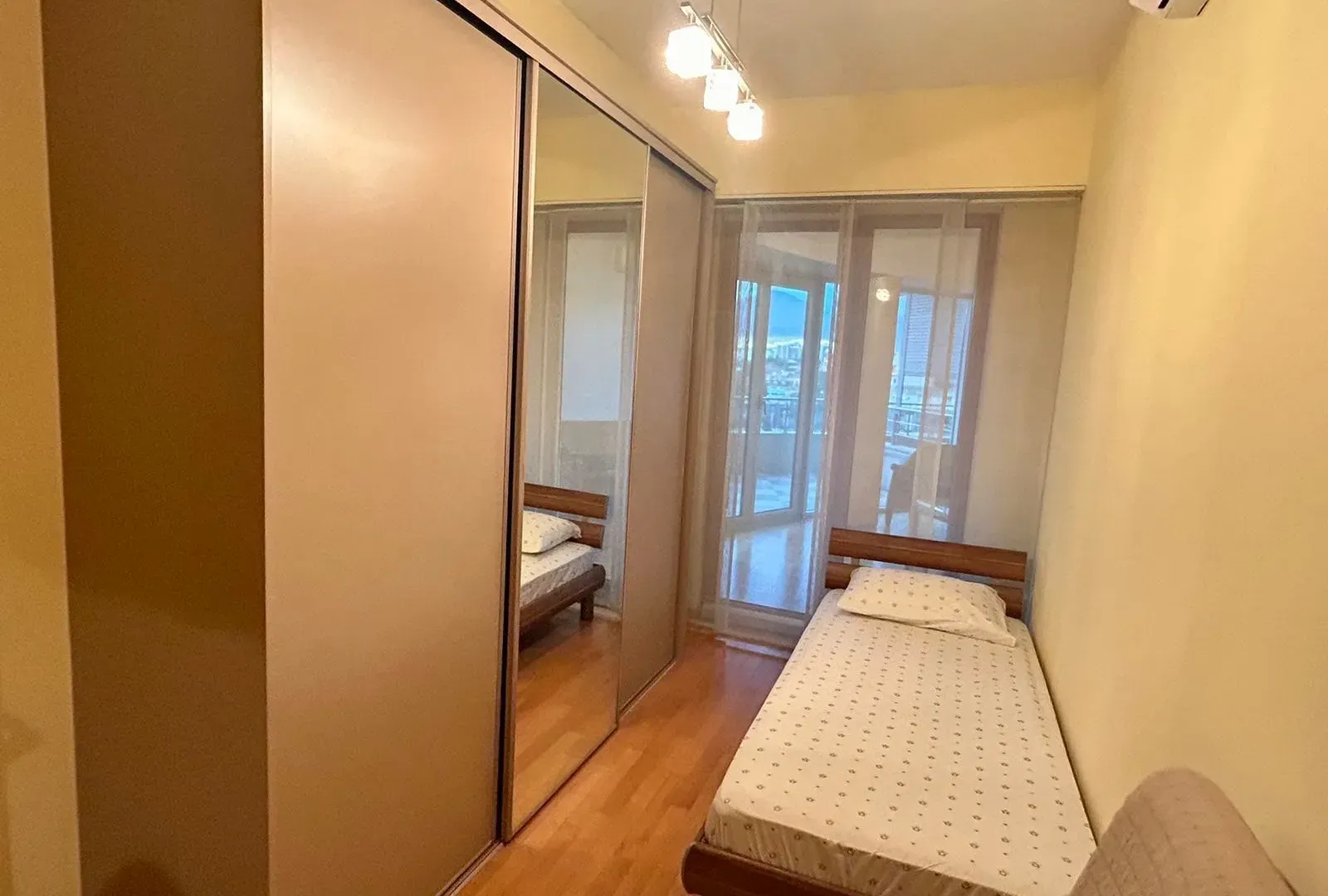 Rent, two bedroom apartment, 100m², Centar, Podgorica