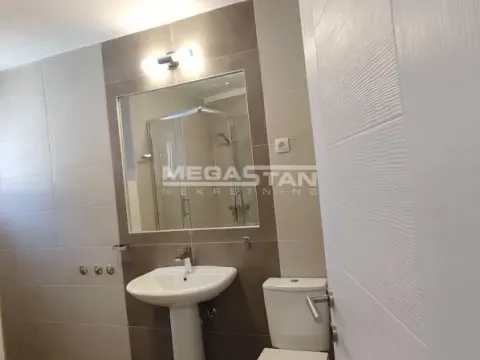 Rent, two bedroom apartment, 60m², Stari Grad, Beograd - image 16