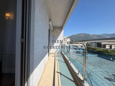 Prodaja, jednosoban stan, 65m², Centar, Bar - image 9