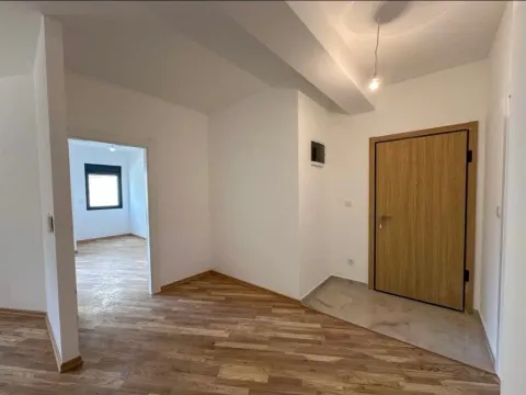 Sale, one bedroom apartment, 57m², Zagorič, Podgorica - image 4