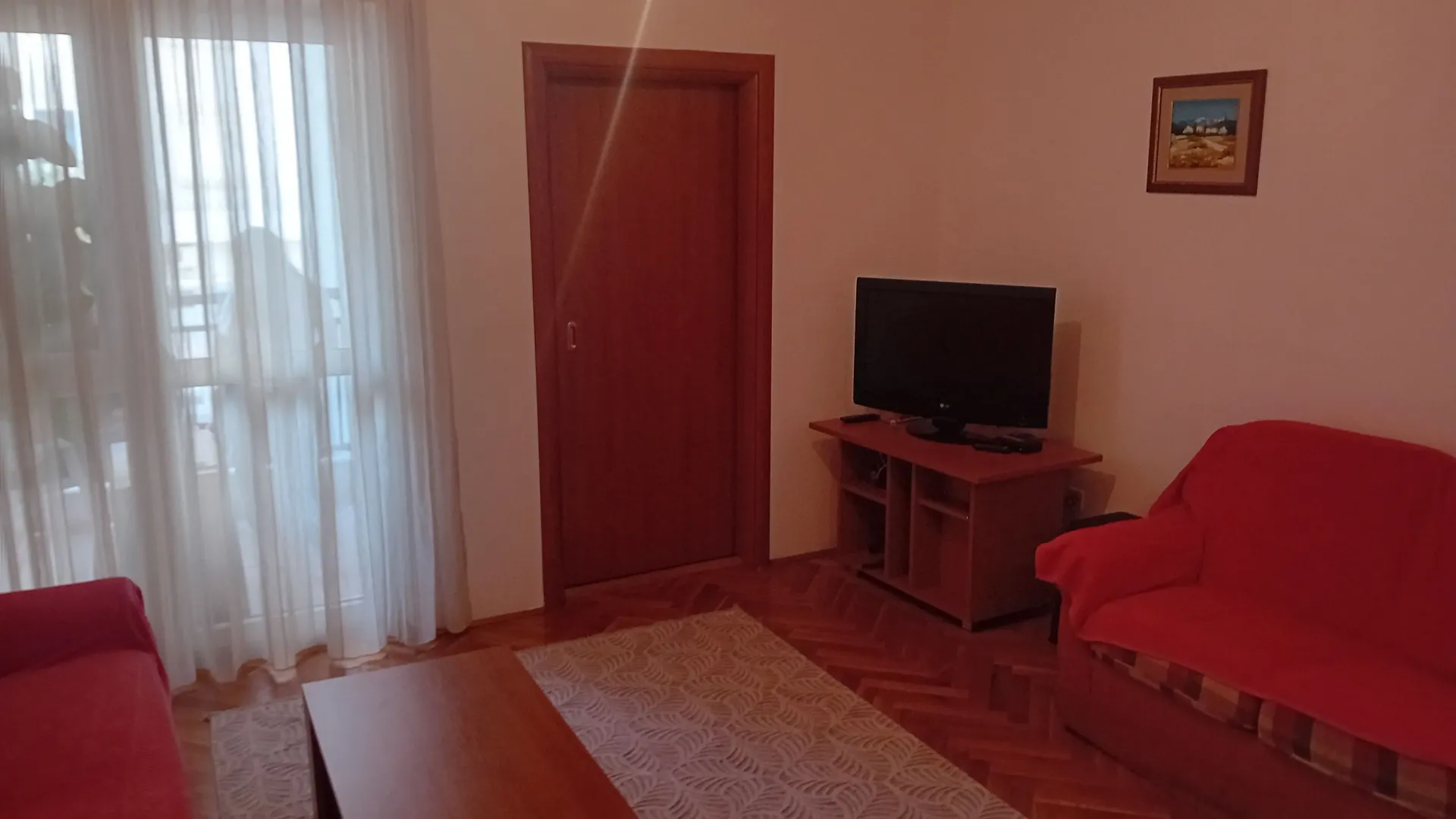 Daily-rent, one bedroom apartment, 30m², Centar, Bar