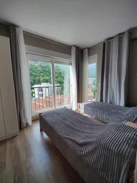 Rent, two bedroom apartment, 75m², Bečići, Budva - image 8
