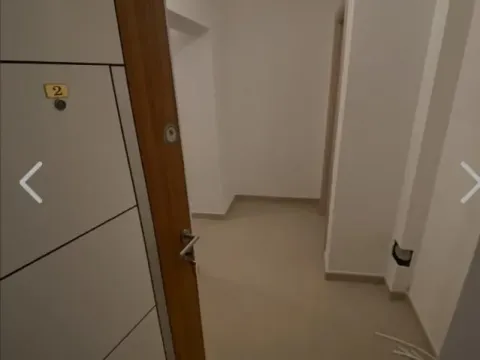 Izdavanje, poslovni prostor, 45m², Durlan, Niš - image 5