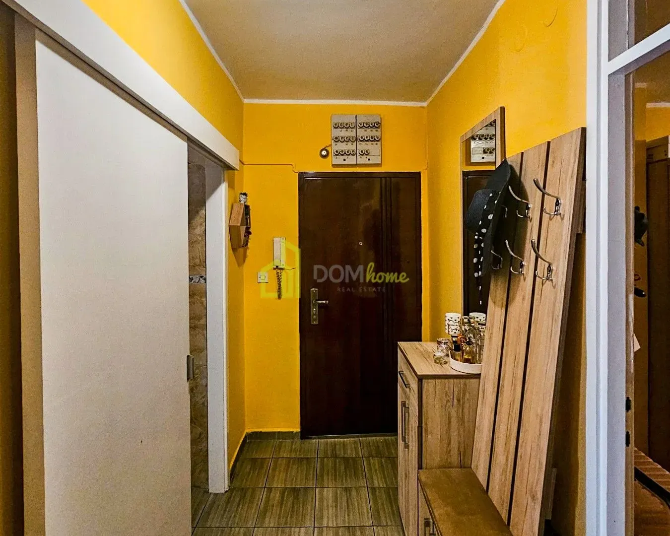 Prodaja, dvosoban stan, 80m², Centar, Podgorica