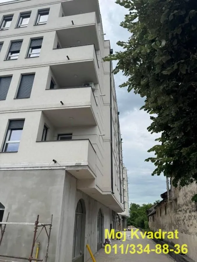 Prodaja, trosoban stan, 71m², Centar, Stara Pazova