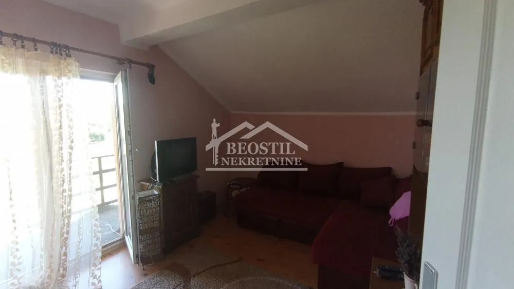 Prodaja, kuća, 191m², Vrčin, Grocka
