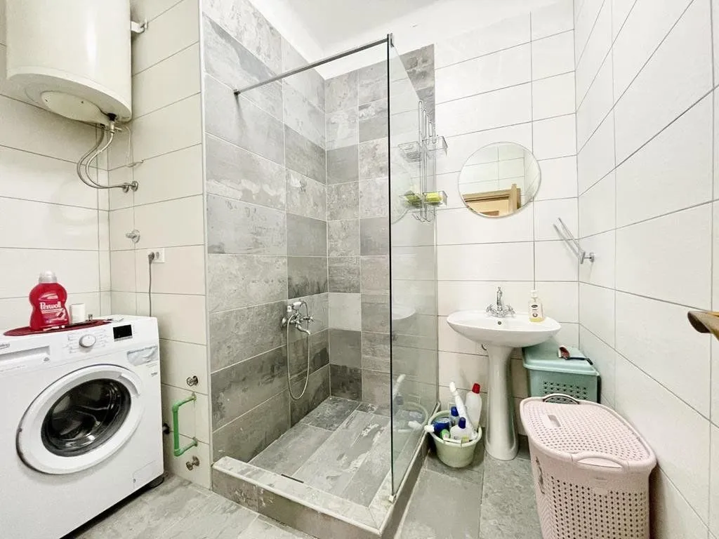 Rent, two bedroom apartment, 75m², Centar, Podgorica