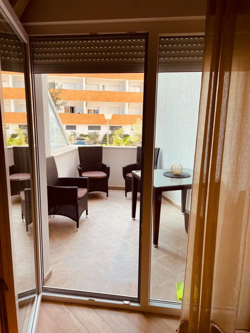 Rent, studio apartment, 32m², Budva, Crna Gora