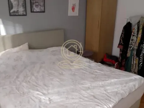 Izdavanje, trosoban stan, 78m², Južni Bulevar, Vračar Sve Podlokacije - image 18
